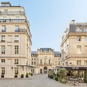 Grand Du Palais Royal ***** Paris