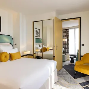 Aiglon **** Paris