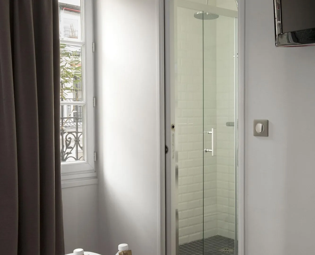 Hotel Monsieur Helder Paris
