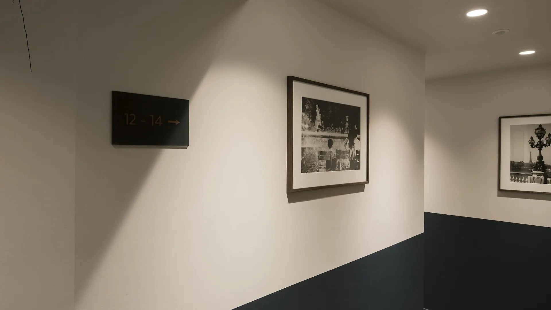 Hotel Monsieur Helder Paris 3*,