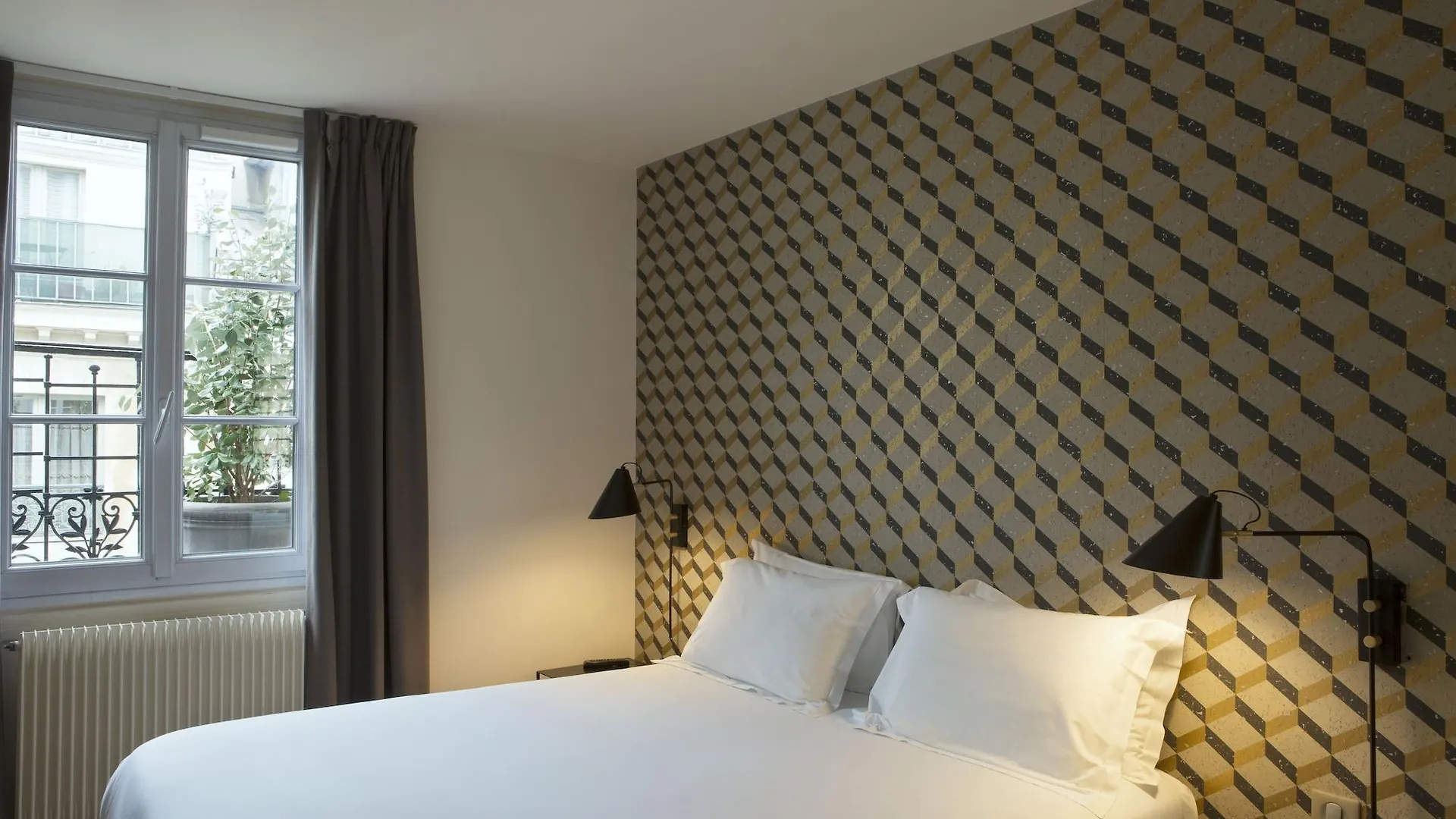 Hotel Monsieur Helder Paris 3*,  France